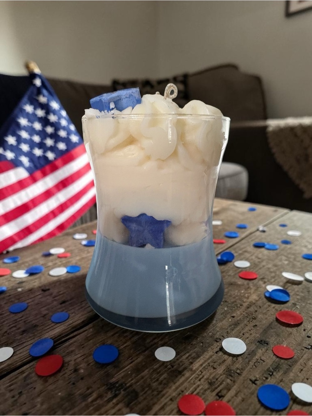 Patriotic handmade 30oz blueberry cheesecake candle non toxic